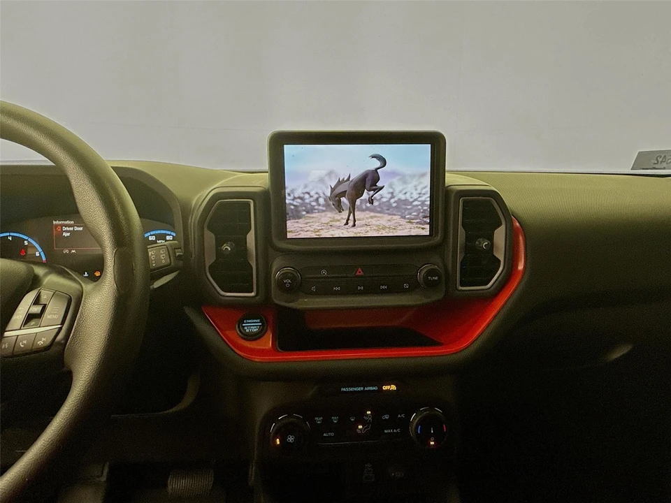 2024 Ford Bronco 6th Gen - Image 16 of 21