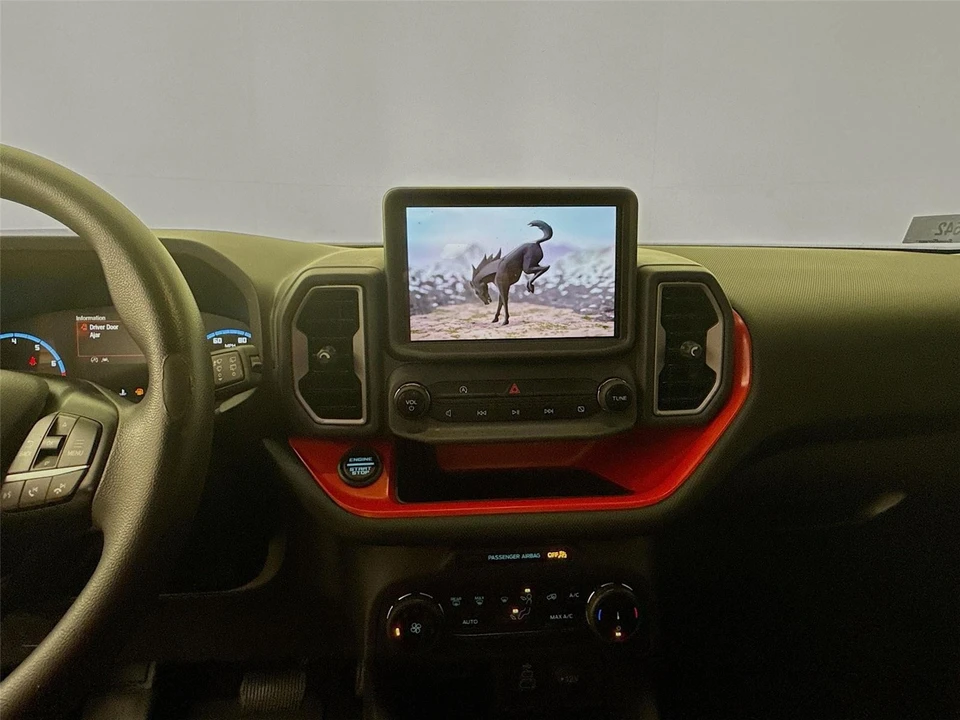2024 Ford Bronco 6th Gen - Image 16 of 21