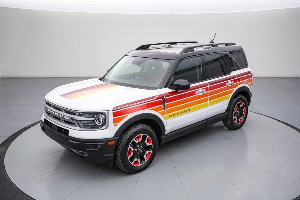 2024 Ford Bronco 6th Gen - Image 9 of 21