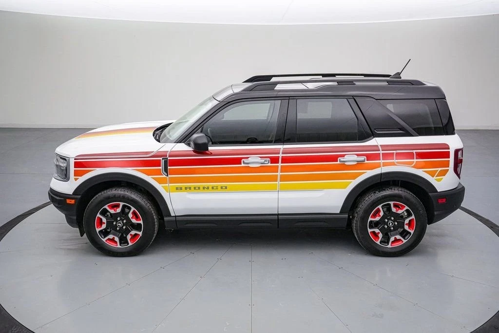 2024 Ford Bronco 6th Gen - Image 8 of 21
