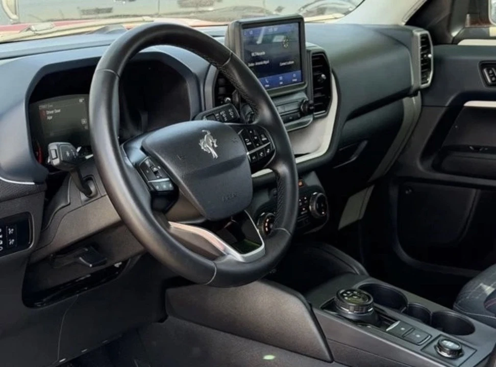 2024 Ford Bronco 6th Gen - Image 10 of 15