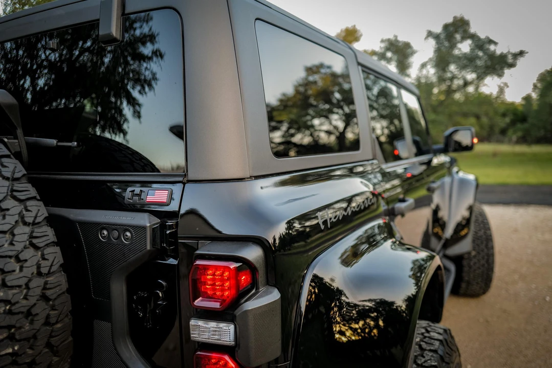 2024 Ford Bronco Raptor 6th Gen - Image 21 of 31