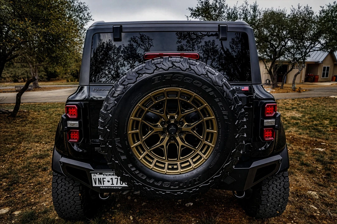2024 Ford Bronco Raptor 6th Gen - Image 11 of 31