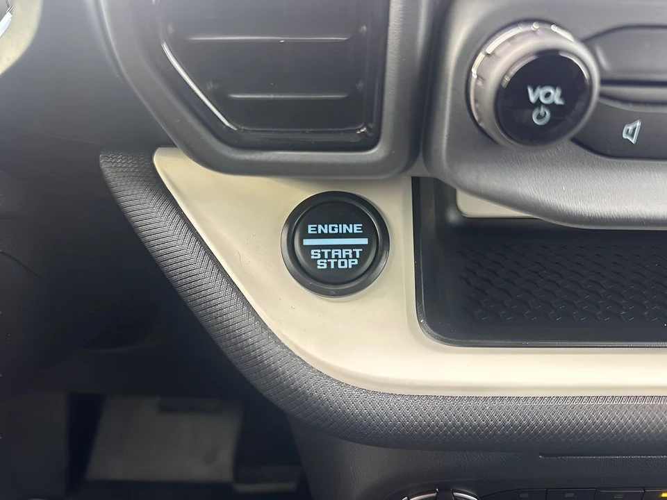 2024 Ford Bronco 6th Gen - Image 21 of 21