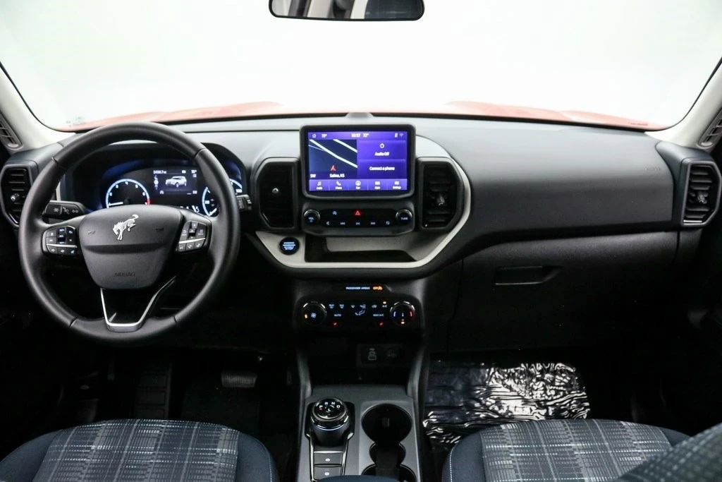 2024 Ford Bronco 6th Gen - Image 18 of 21