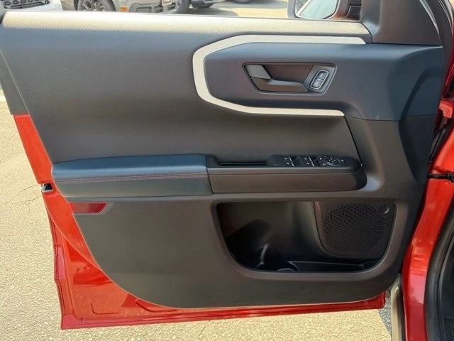 2024 Ford Bronco 6th Gen - Image 15 of 31