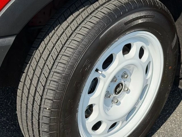 2024 Ford Bronco 6th Gen - Image 14 of 31