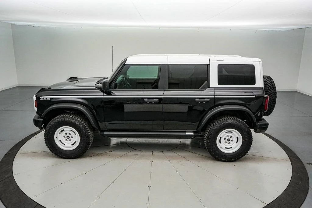 2024 Ford Bronco 6th Gen - Image 8 of 21