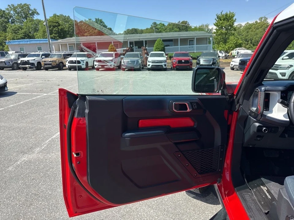 2024 Ford Bronco 6th Gen - Image 24 of 31