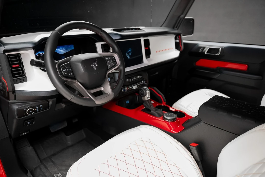 2024 Ford Bronco 6th Gen - Image 2 of 12