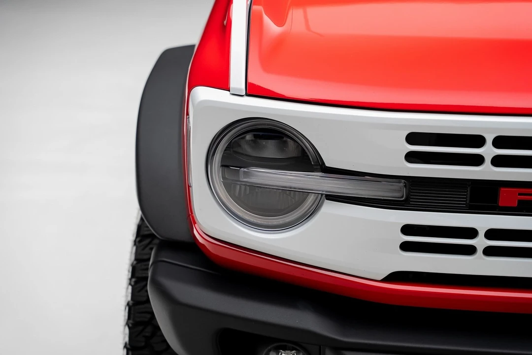 2024 Ford Bronco 6th Gen - Image 11 of 12