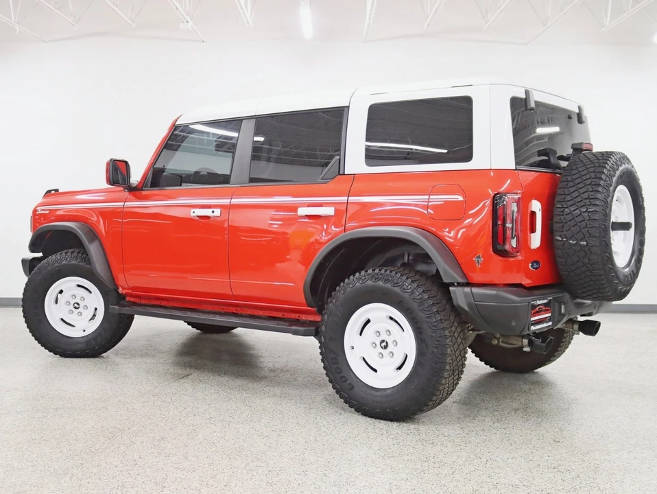 2024 Ford Bronco 6th Gen - Image 9 of 21