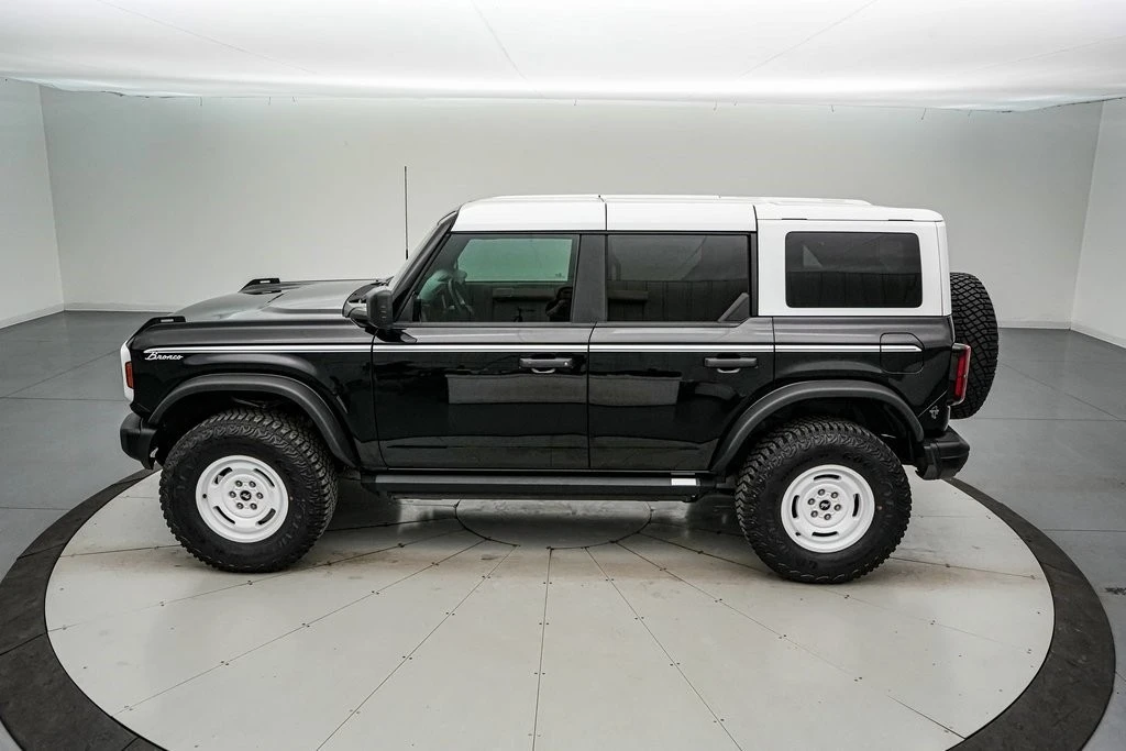 2024 Ford Bronco 6th Gen - Image 8 of 21