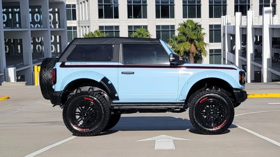 2024 Ford Bronco 6th Gen - Image 2 of 26