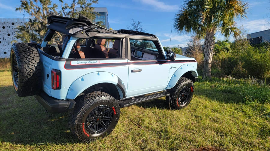 2024 Ford Bronco 6th Gen - Image 24 of 26