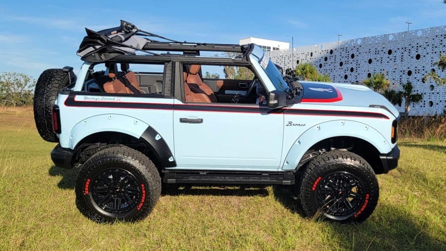 2024 Ford Bronco 6th Gen - Image 20 of 26
