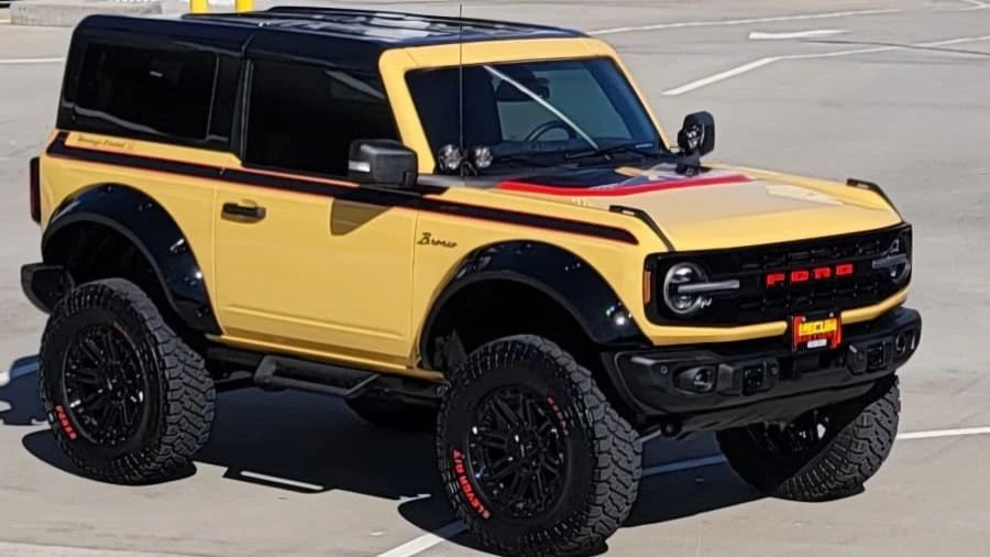 2024 Ford Bronco 6th Gen - Image 20 of 31