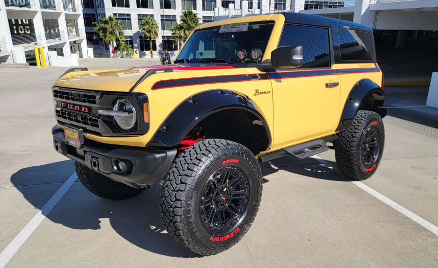 2024 Ford Bronco 6th Gen - Image 23 of 31
