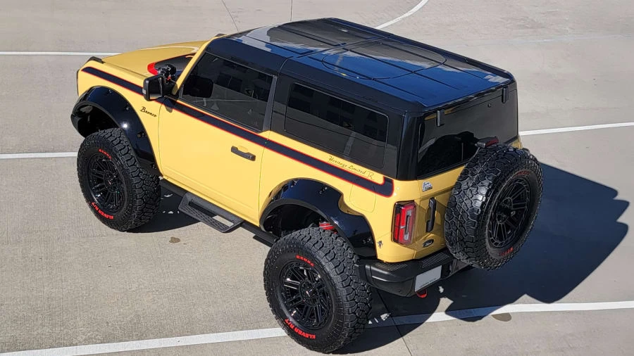 2024 Ford Bronco 6th Gen - Image 15 of 31