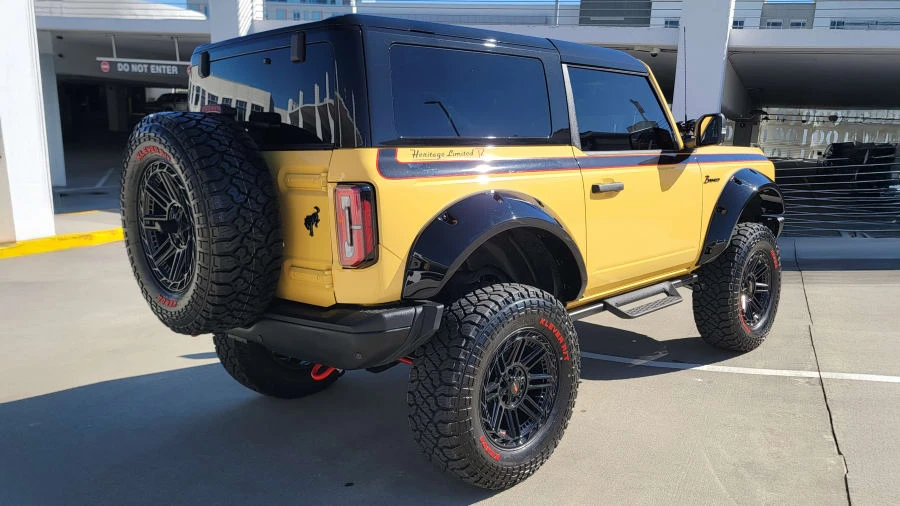 2024 Ford Bronco 6th Gen - Image 8 of 31