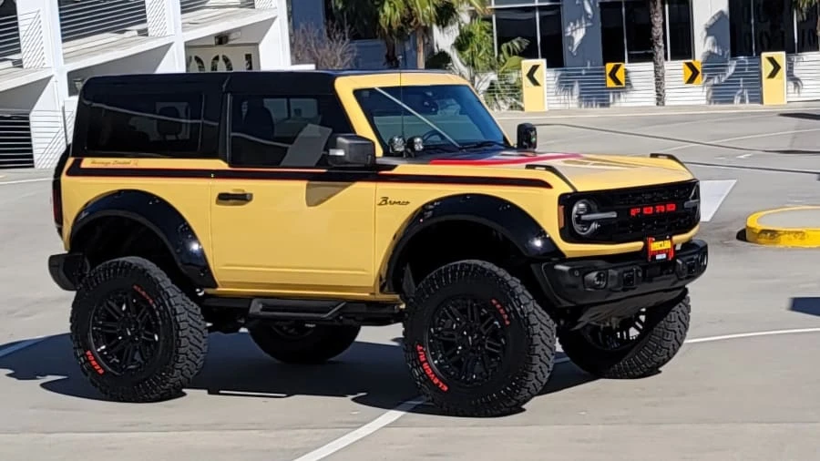 2024 Ford Bronco 6th Gen - Image 21 of 31