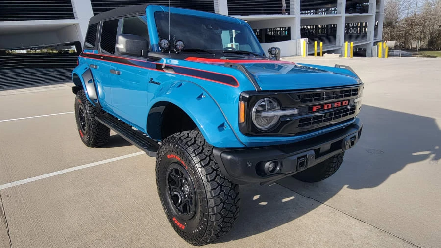 2024 Ford Bronco 6th Gen - Image 16 of 23