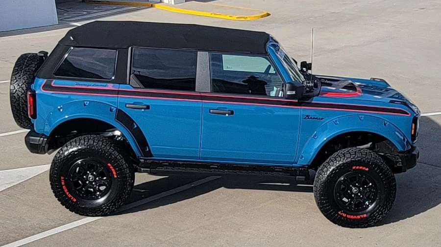 2024 Ford Bronco 6th Gen - Image 2 of 23