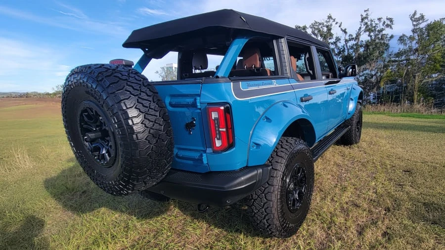 2024 Ford Bronco 6th Gen - Image 25 of 26