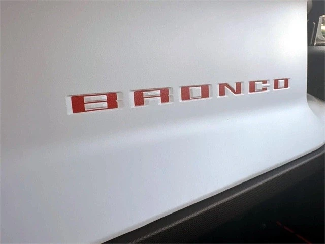 2024 Ford Bronco 6th Gen - Image 18 of 21