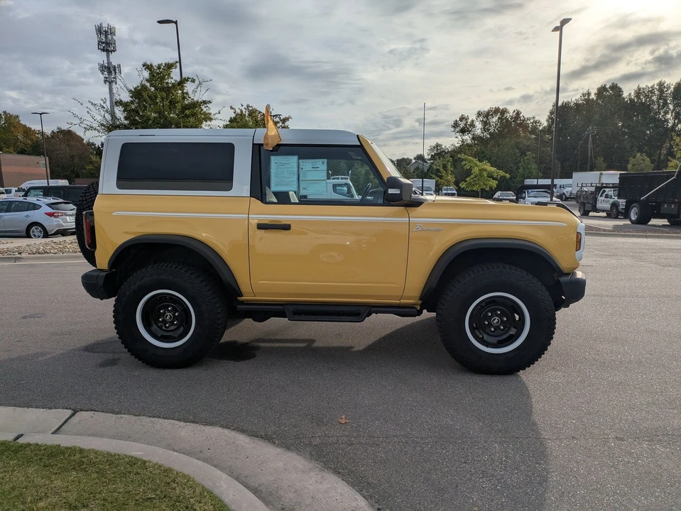 2024 Ford Bronco 6th Gen - Image 3 of 12