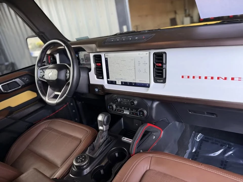 2024 Ford Bronco 6th Gen - Image 15 of 20