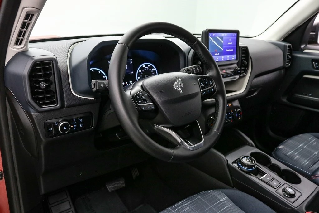 2024 Ford Bronco 6th Gen - Image 16 of 21