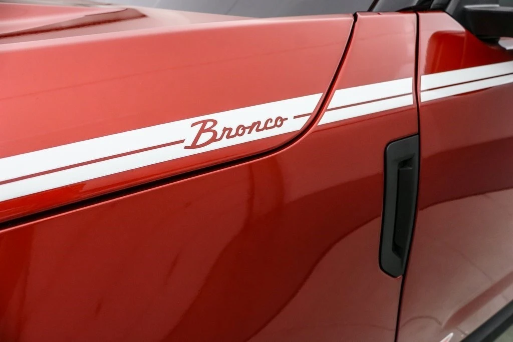 2024 Ford Bronco 6th Gen - Image 12 of 21