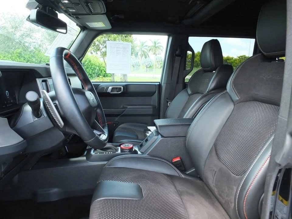 2024 Ford Bronco 6th Gen - Image 16 of 19