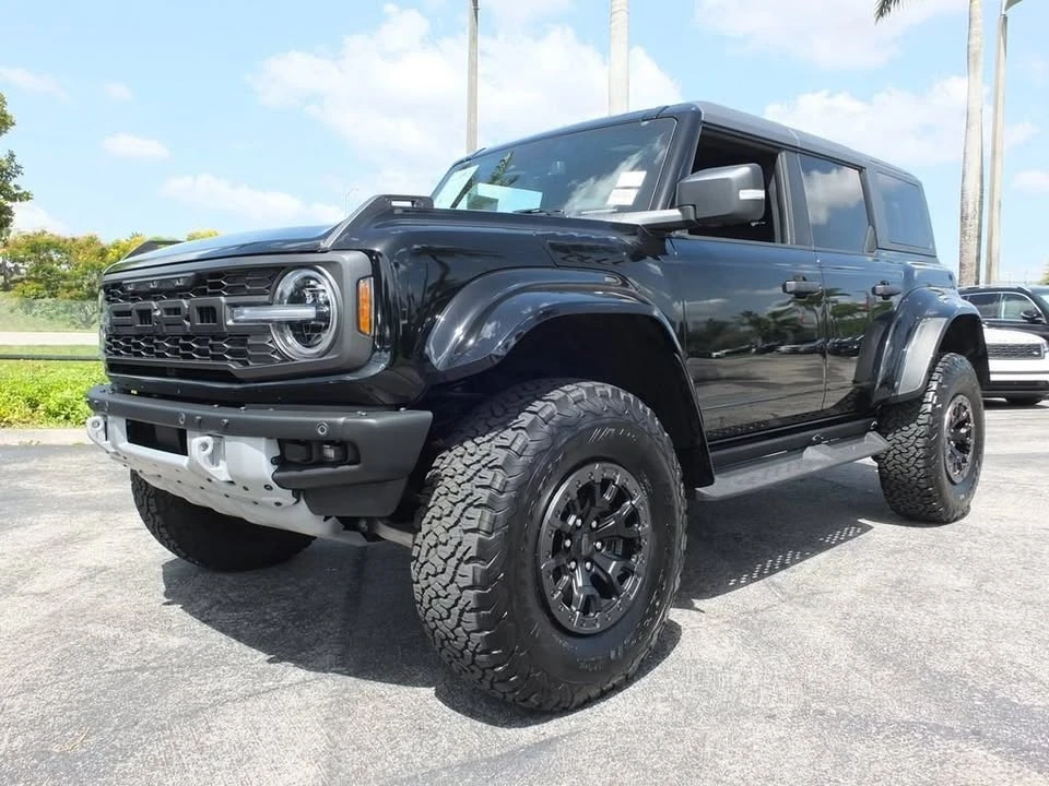 2024 Ford Bronco 6th Gen - Image 12 of 19