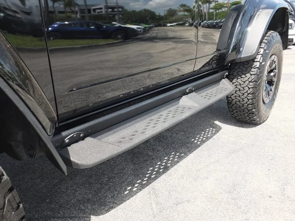 2024 Ford Bronco 6th Gen - Image 13 of 19