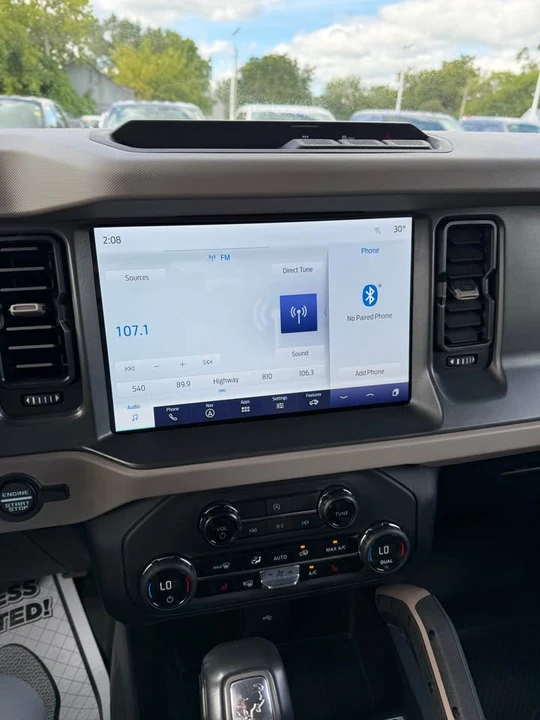 2024 Ford Bronco 6th Gen - Image 8 of 10