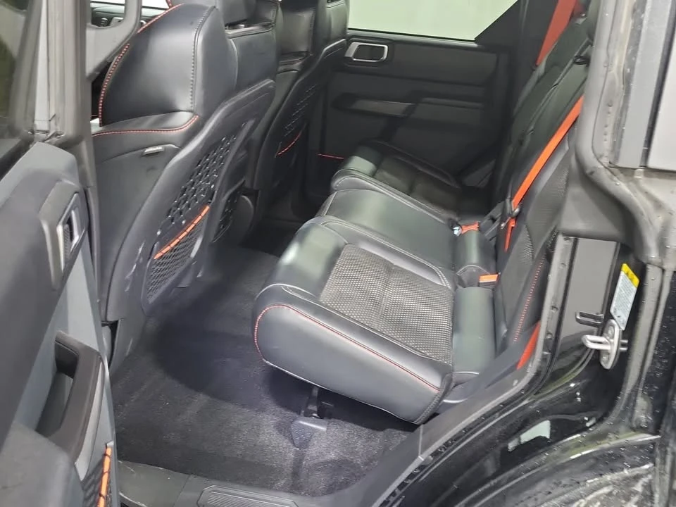 2024 Ford Bronco 6th Gen - Image 10 of 11