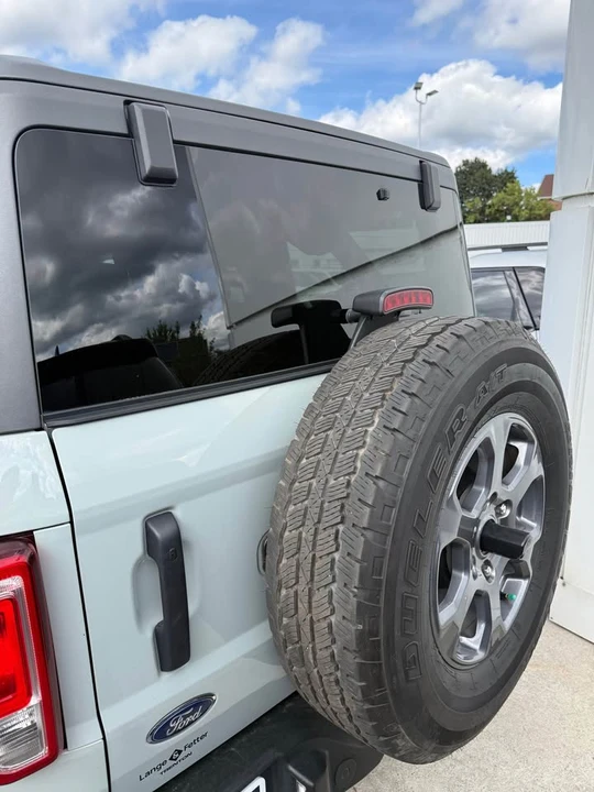 2024 Ford Bronco 6th Gen - Image 6 of 10