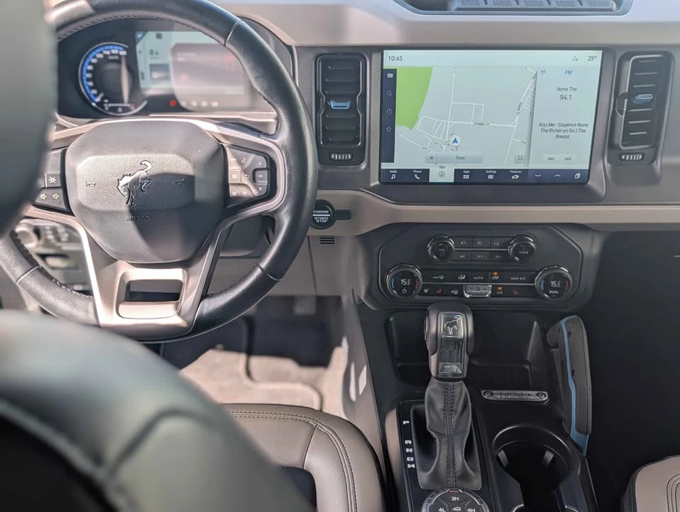 2024 Ford Bronco 6th Gen - Image 6 of 10