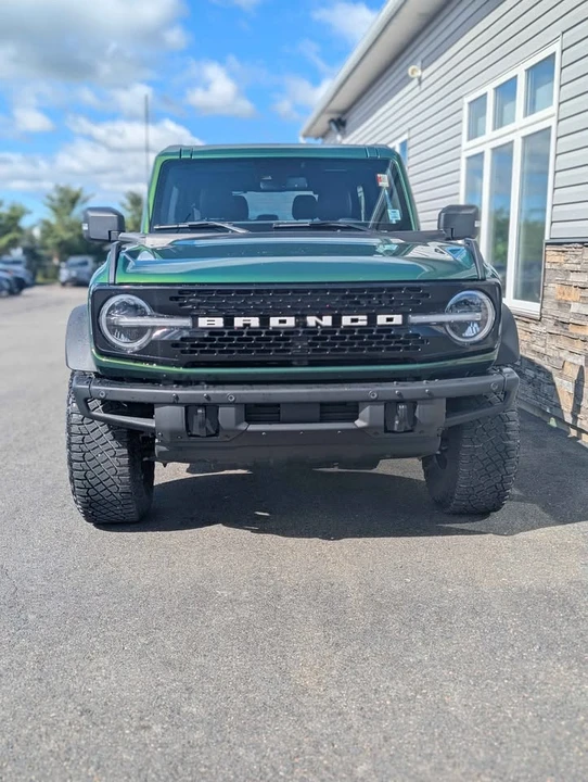 2024 Ford Bronco 6th Gen - Image 2 of 10