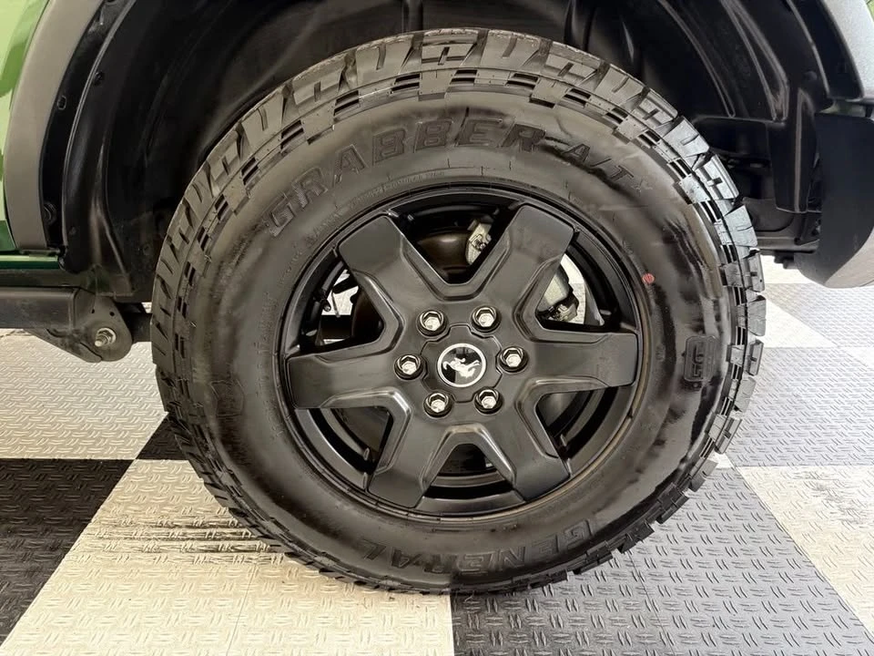 2024 Ford Bronco 6th Gen - Image 12 of 20