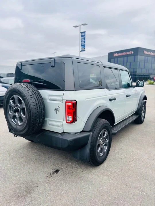 2024 Ford Bronco 6th Gen - Image 9 of 19