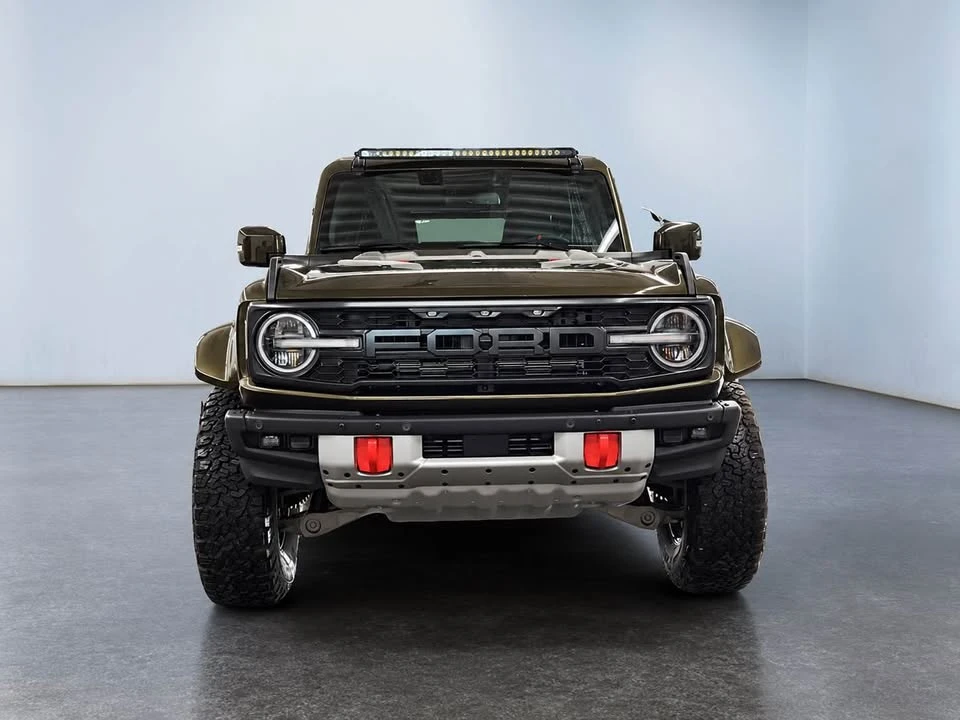 2024 Ford Bronco 6th Gen - Image 2 of 10