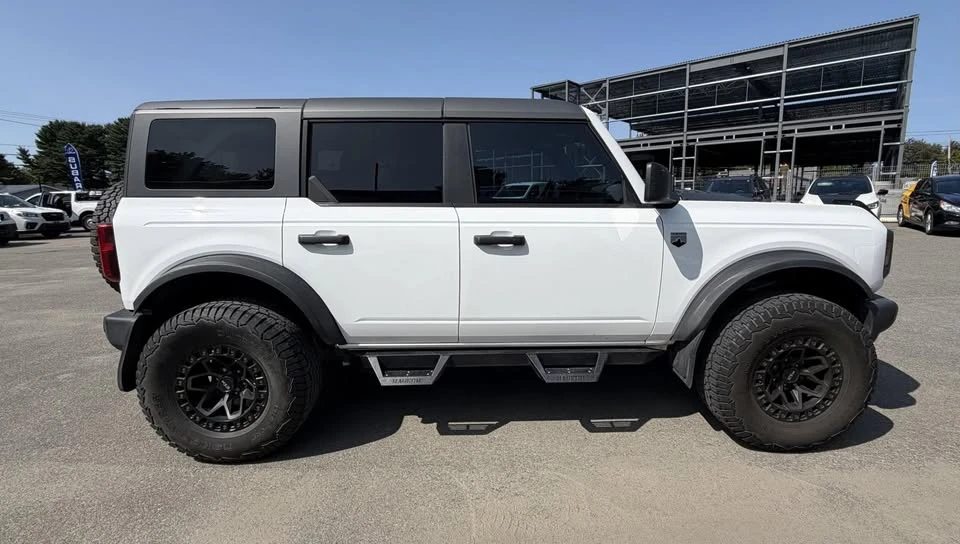 2024 Ford Bronco 6th Gen - Image 6 of 14