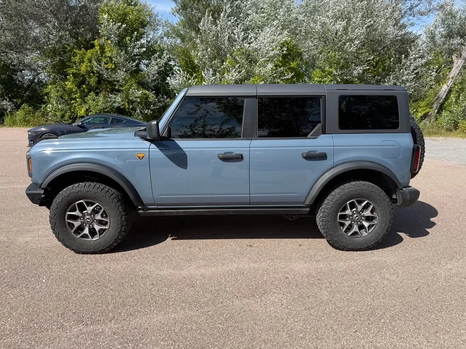 2024 Ford Bronco 6th Gen - Image 2 of 17