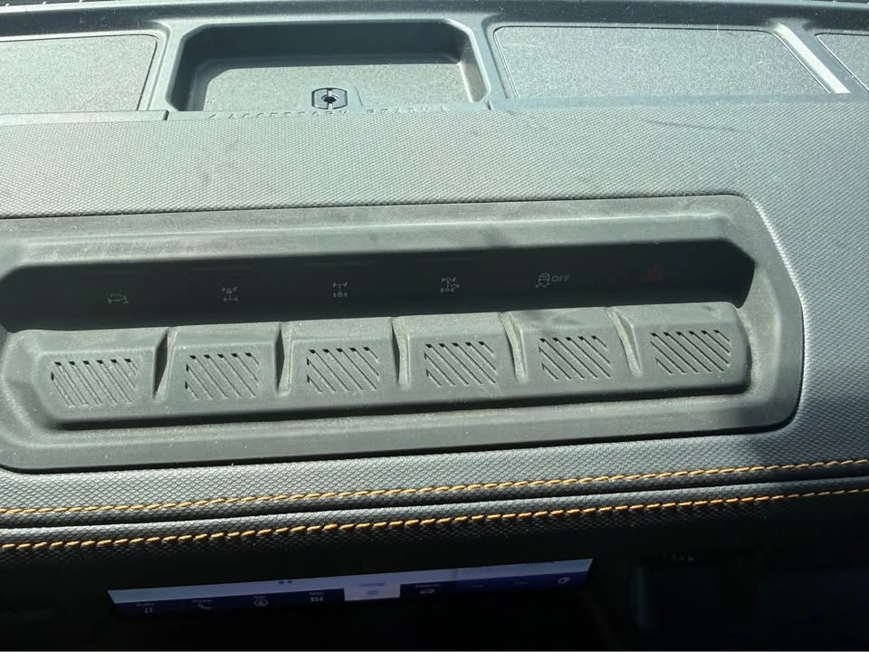 2024 Ford Bronco 6th Gen - Image 17 of 17