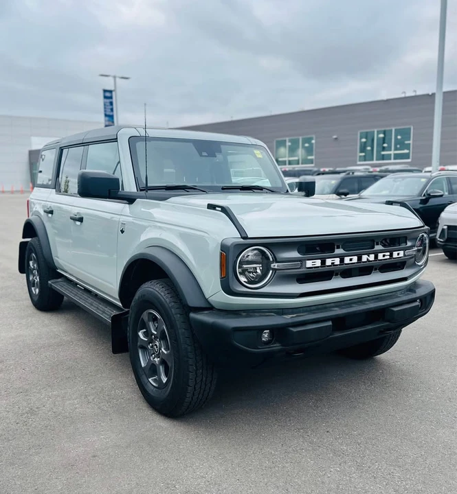 2024 Ford Bronco 6th Gen - Image 2 of 19