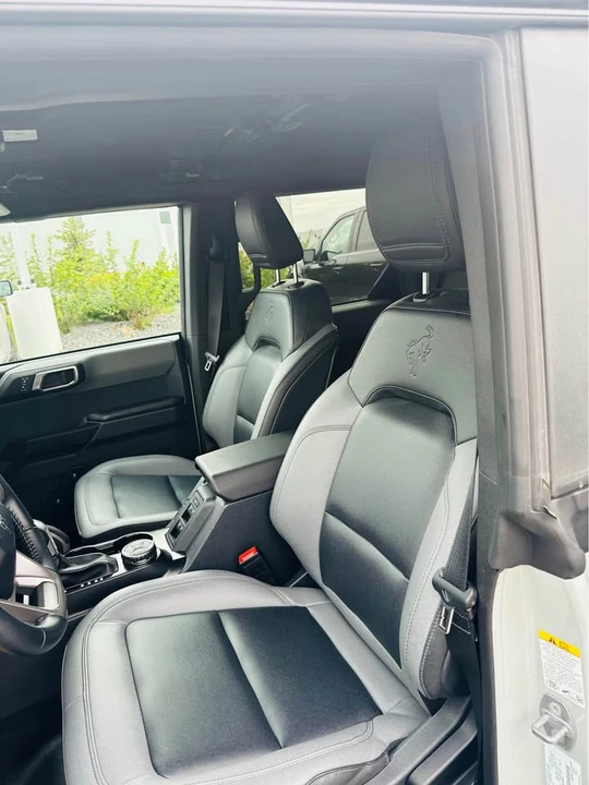 2024 Ford Bronco 6th Gen - Image 15 of 19