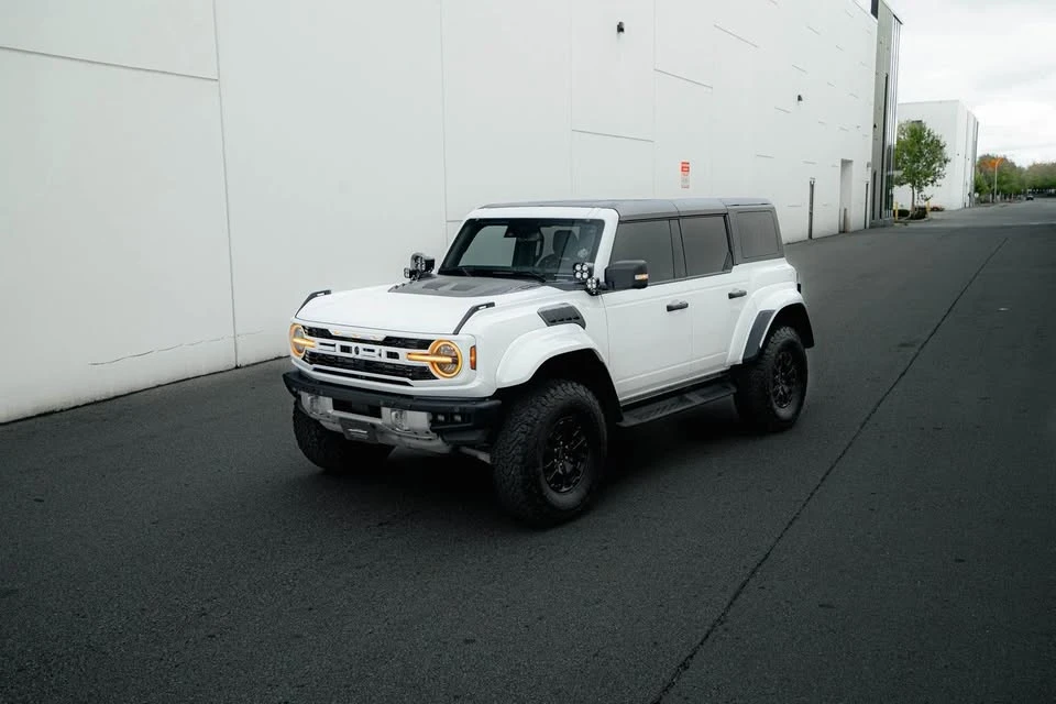 2024 Ford Bronco 6th Gen - Image 2 of 20